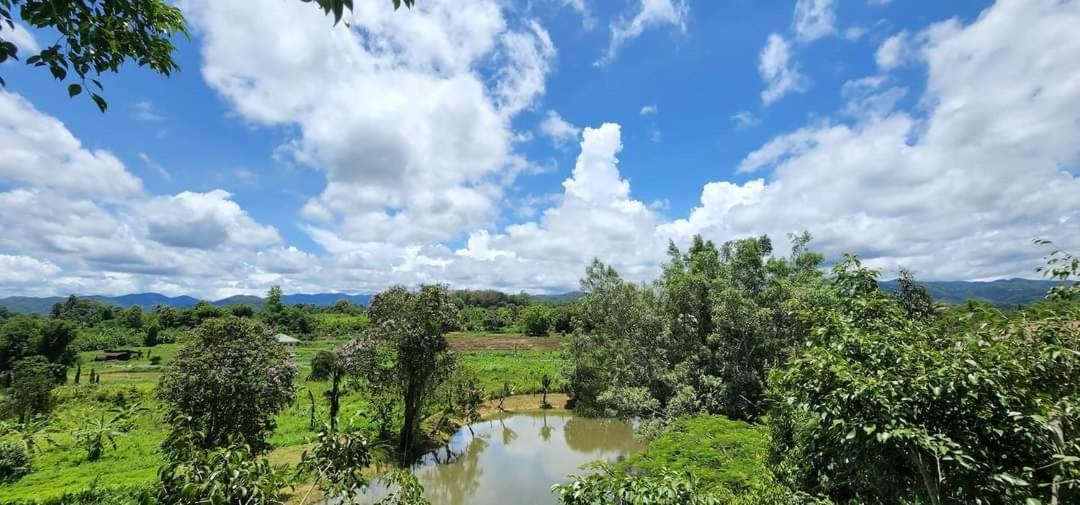 Homdoiintr Farmstay ฮ่อมดอยอินทร์ ฟาร์มสเตย์ Ban Huai Kaeo Exteriör bild