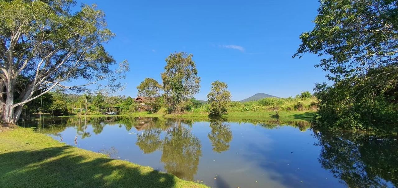 Homdoiintr Farmstay ฮ่อมดอยอินทร์ ฟาร์มสเตย์ Ban Huai Kaeo Exteriör bild