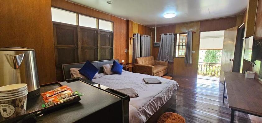 Homdoiintr Farmstay ฮ่อมดอยอินทร์ ฟาร์มสเตย์ Ban Huai Kaeo Exteriör bild